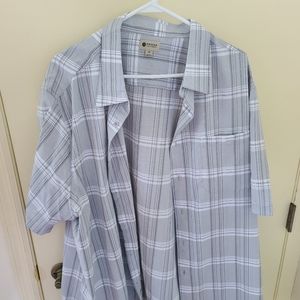 Haggar lightweight button down shirt